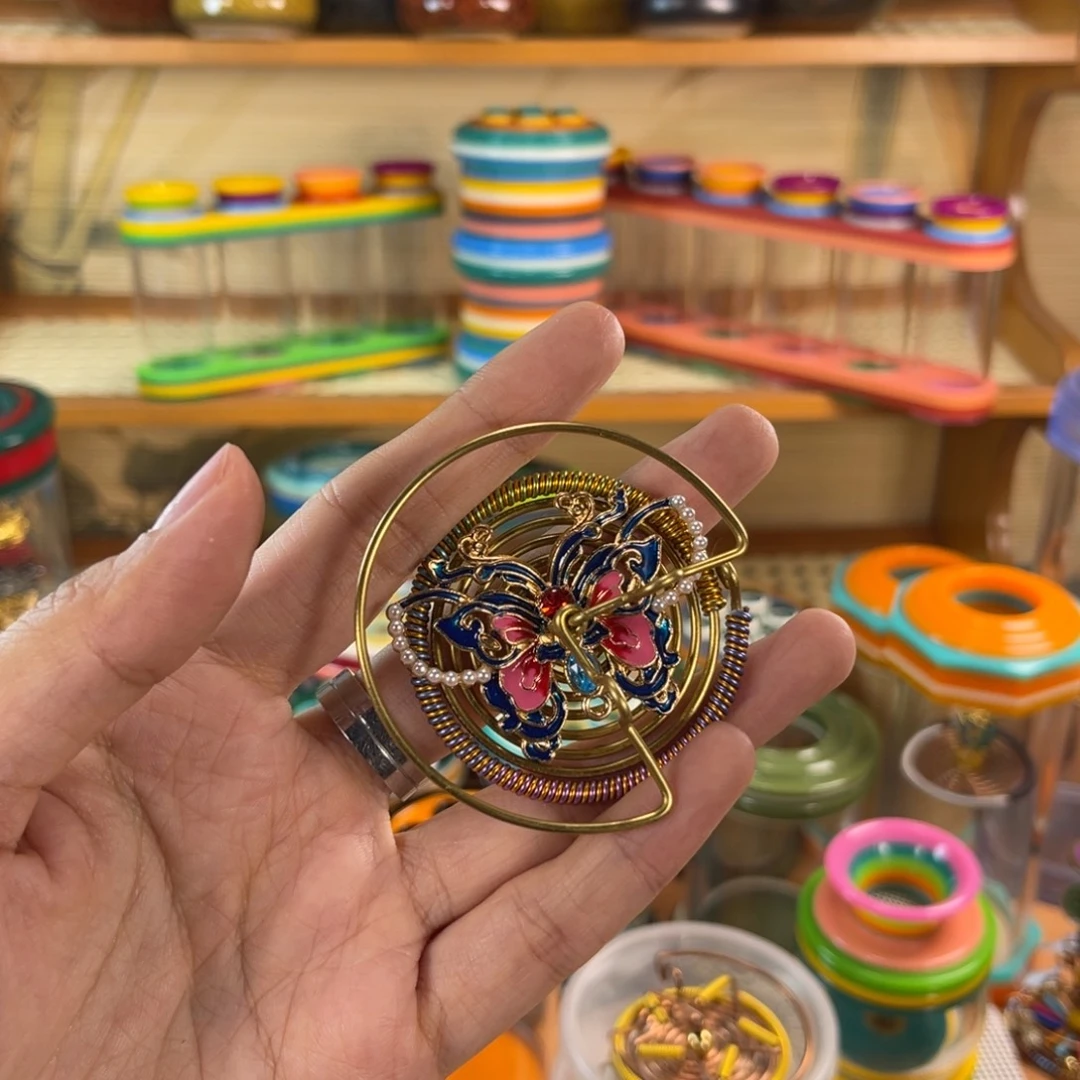 宝蓝色蝴蝶簧一个