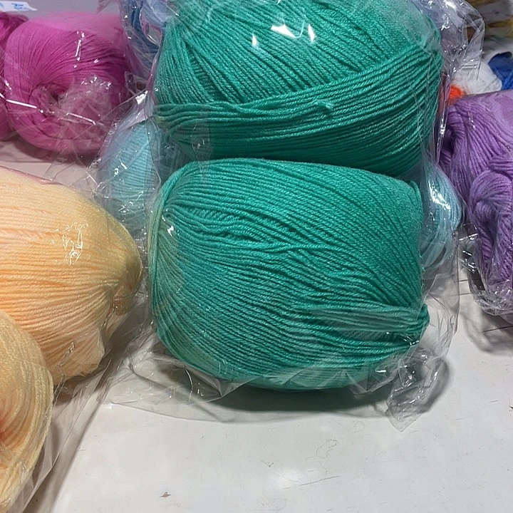 羊毛混纺苹果绿2团