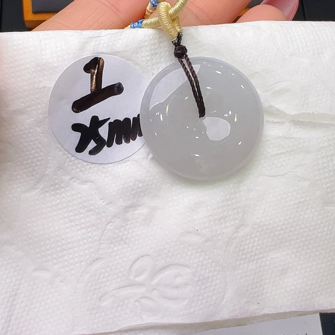 翡翠未镶嵌颈饰福利