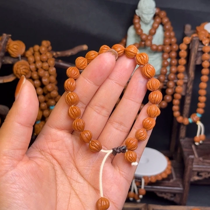 在***在手串桃核佛手手串