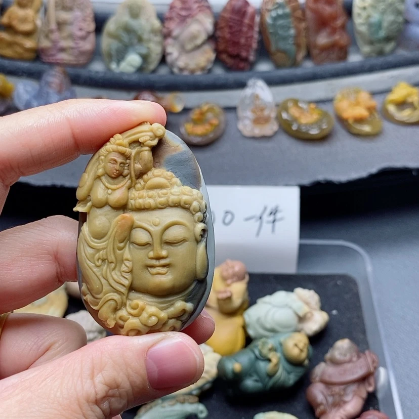 【闪购商品】定制石英质玉吊坠未镶嵌