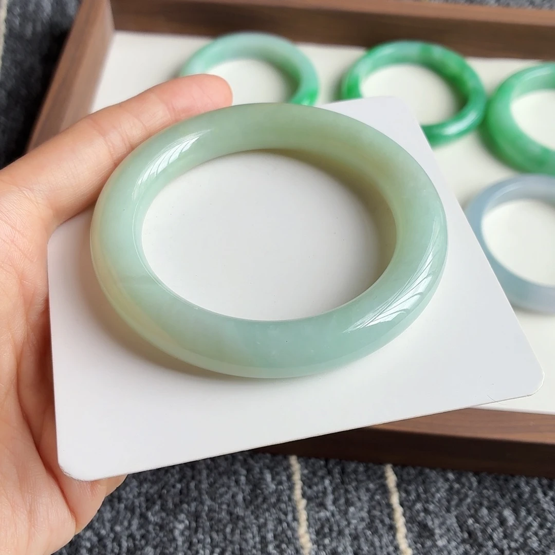 未镶嵌手镯翡翠圆条58.7