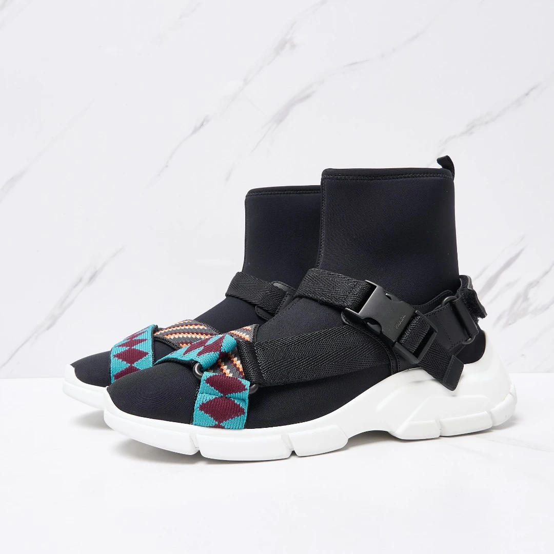 全新未使用/Prada女士机能卡扣袜套鞋/PDGS00169