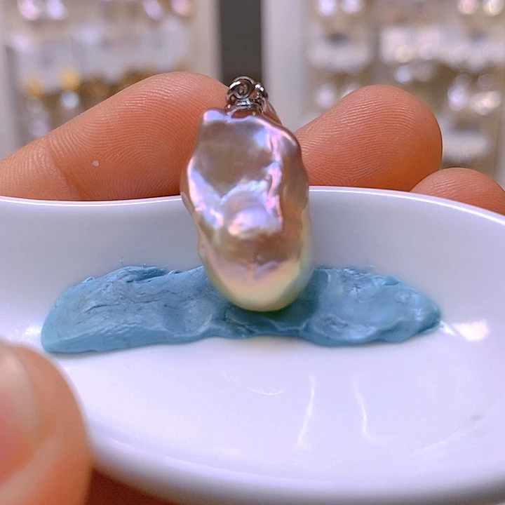 淡水珍珠颈饰合金