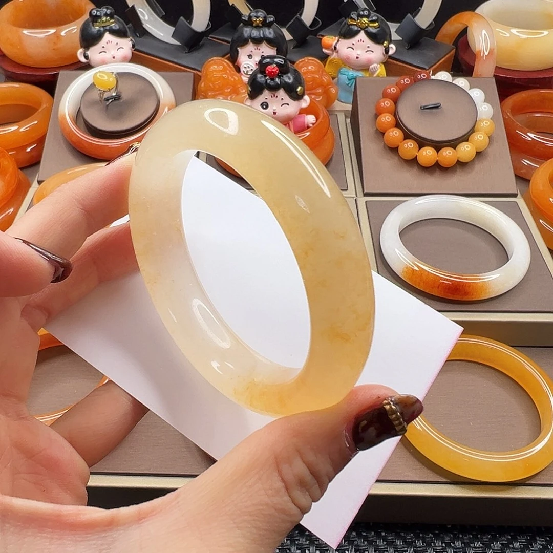 X***.石英质玉（黄龙玉）未镶嵌手镯