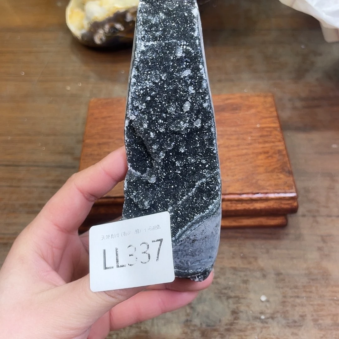 水晶未镶嵌大型摆件（非配饰）