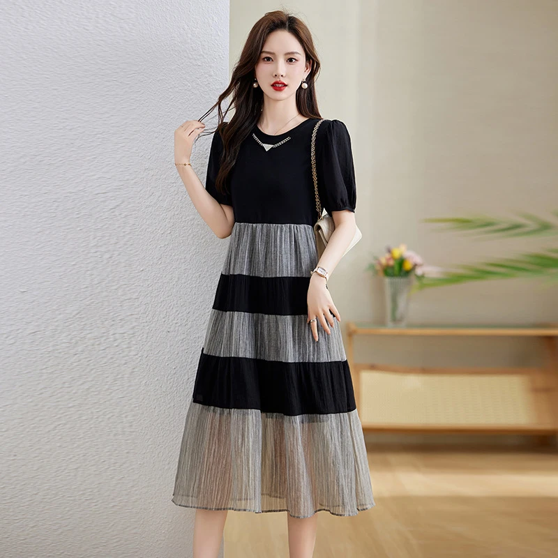 夏季新款女韩版舒适气质优雅圆领拼接撞色长款黑色连衣裙裙子2530