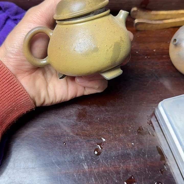 姜***肉紫砂茶壶坭兴陶柴烧