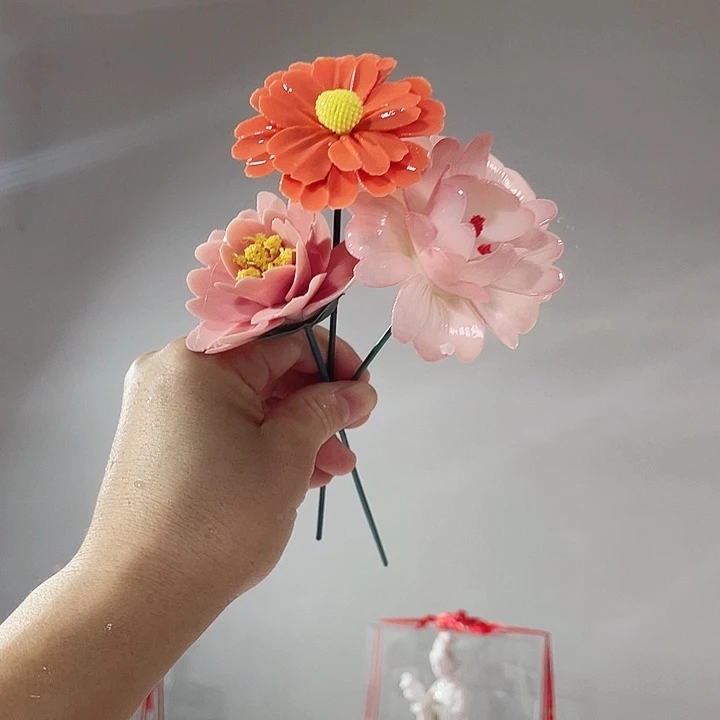 瓷片德化工厂陶瓷手工捏花
