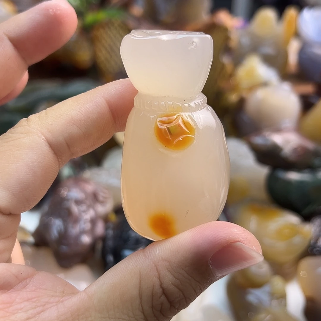 玛瑙/玉髓未镶嵌颈饰