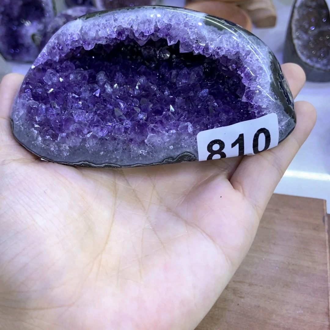 紫晶大型摆件（非配饰）未镶嵌