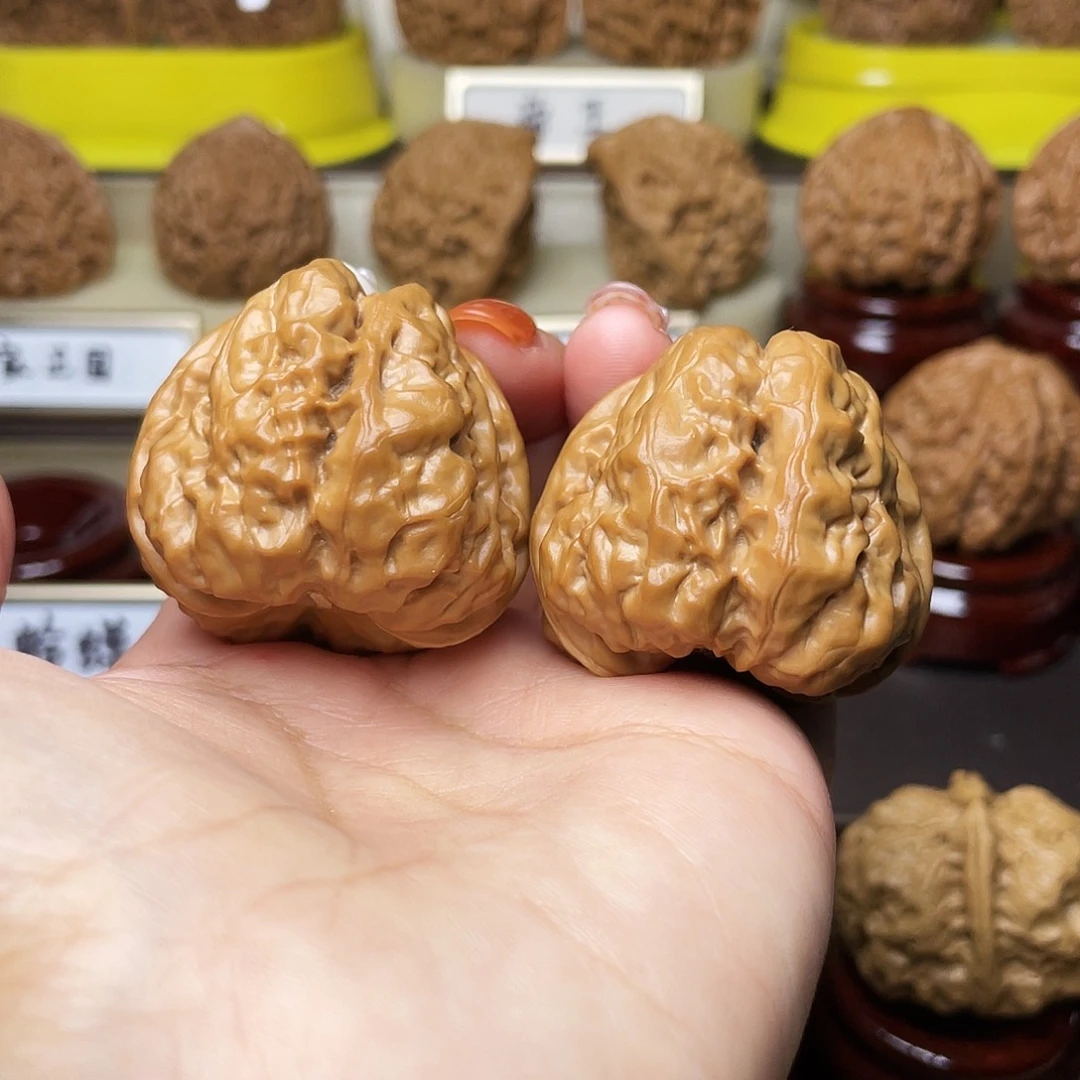 把件文玩核桃神***哥蛤蟆头39左右