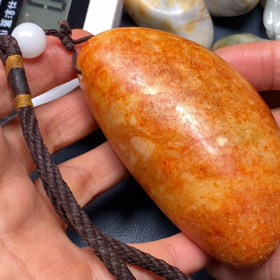 和田玉（糖玉）未镶嵌挂件