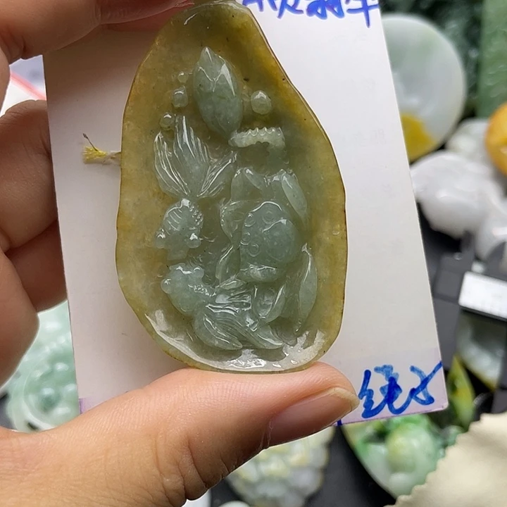 翡翠未镶嵌颈饰天然翡翠