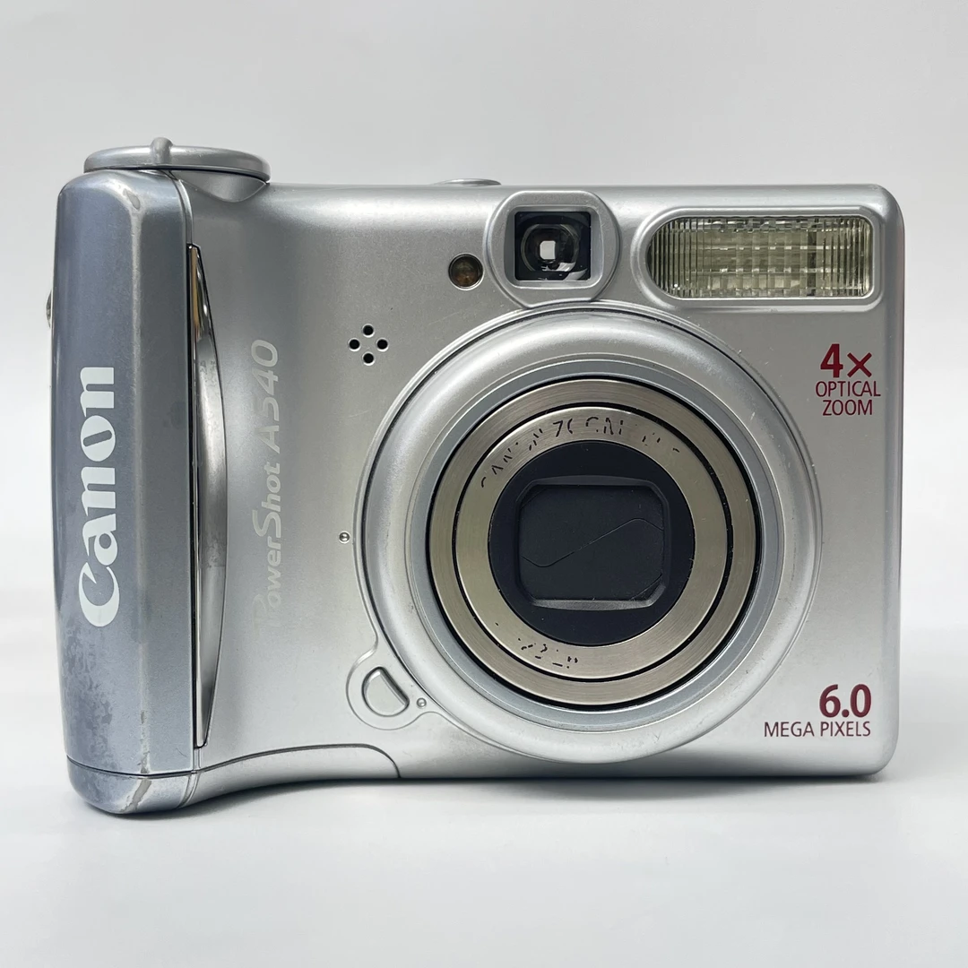 95新 Canon/佳能 a540银色600万像素4倍变焦复古ccd数码相机