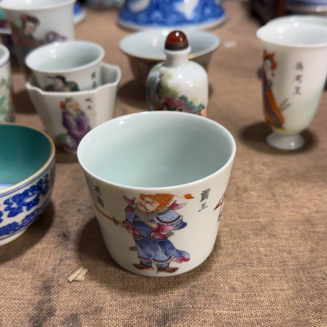 杯文**祥陶瓷精品展示中心