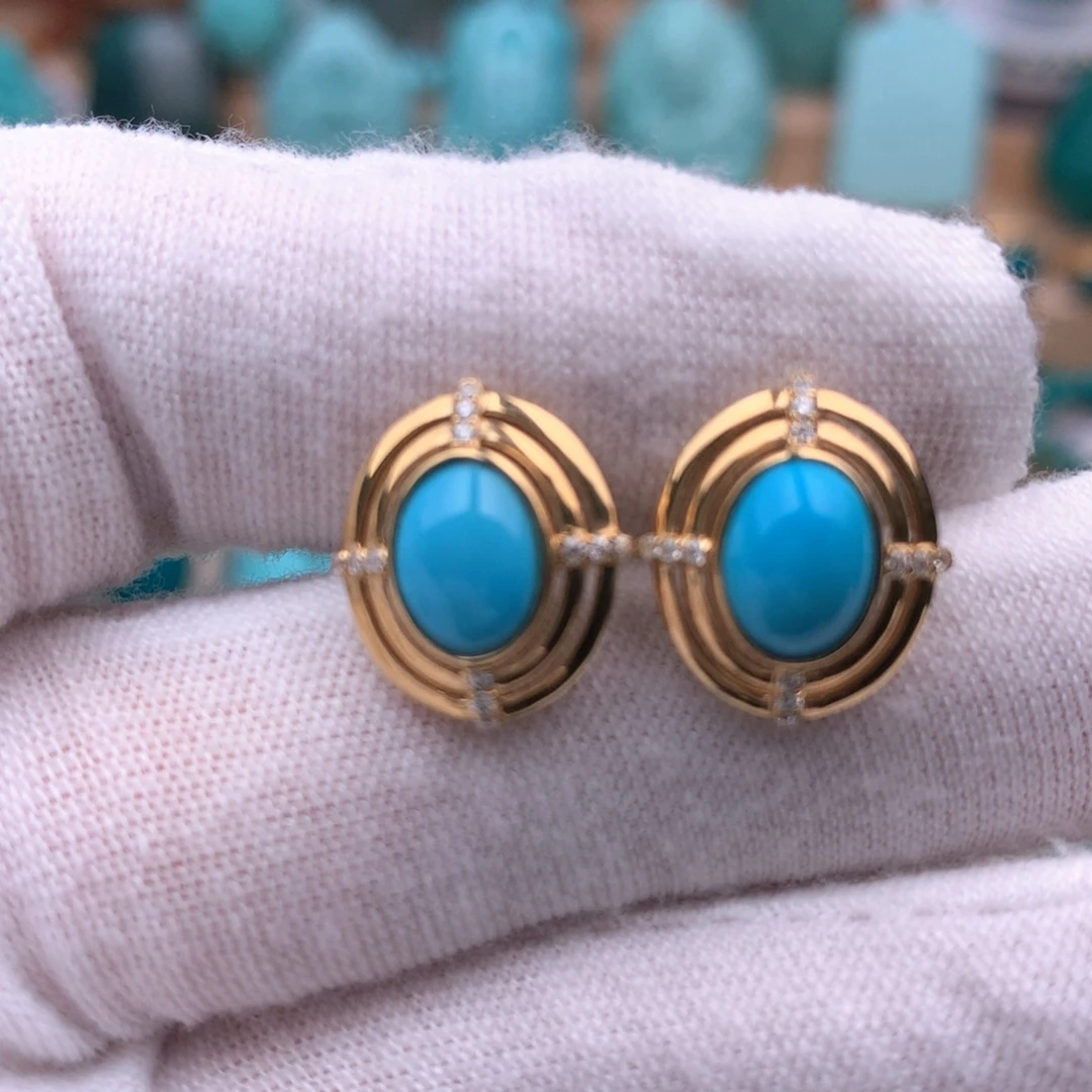 绿松石18K金镶嵌珠宝奇石