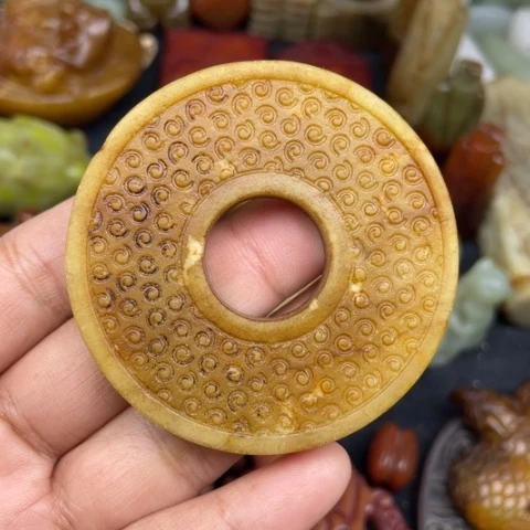 蛇纹石玉未镶嵌颈饰66