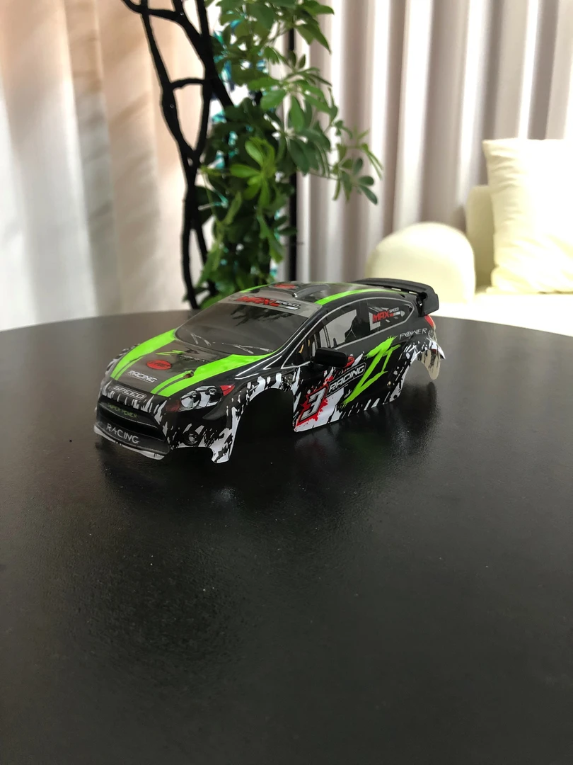 1:24福克斯整套车壳