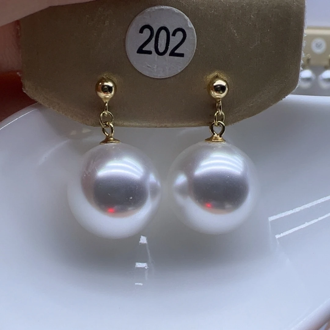 银S925镶嵌耳饰淡水珍珠