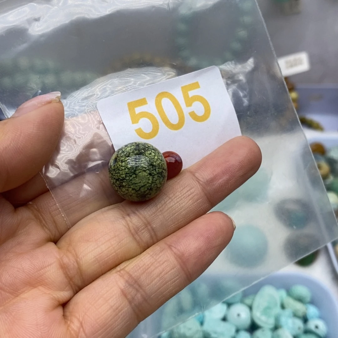 未镶嵌南红玛瑙珠宝奇石