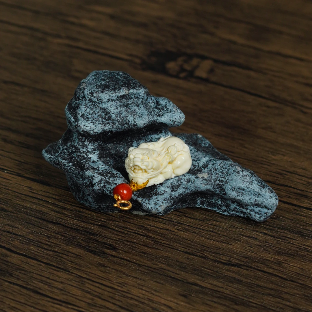 藏宝阁 ▎白冰貔貅挂件702764