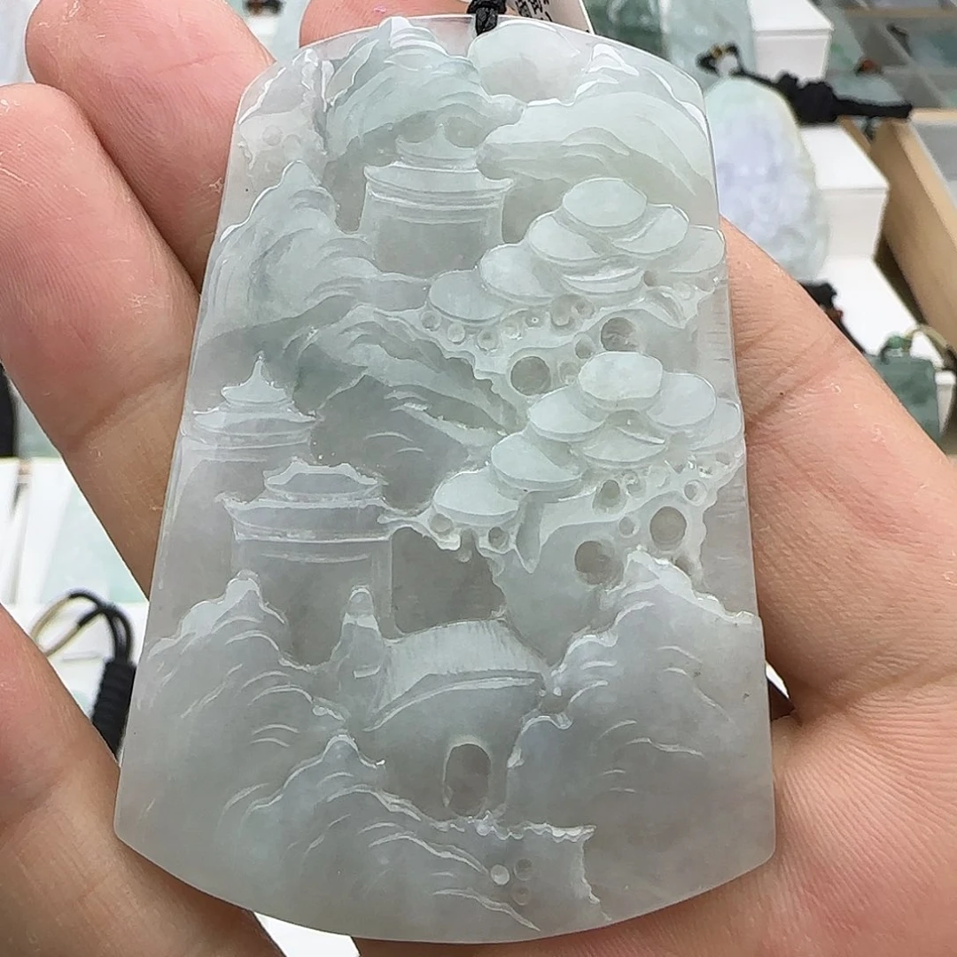 翡翠未镶嵌颈饰翡翠