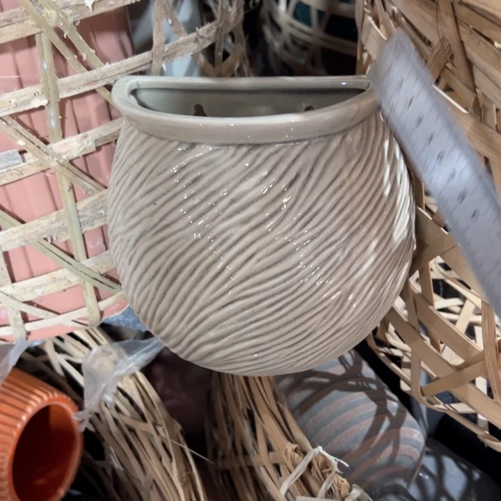 陶瓷花瓶摆件外贸出口（微瑕）高18口12公分