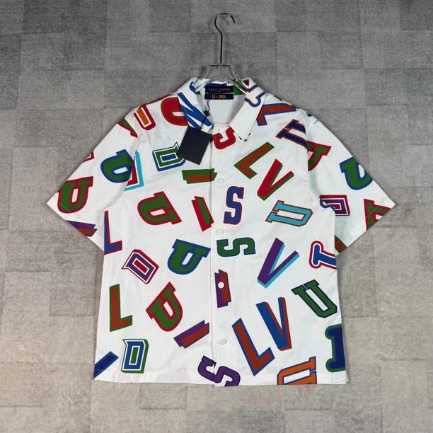 未使用 LouisVuitton/路易威登 NBA彩色立体满印短袖/尺码XL/8677