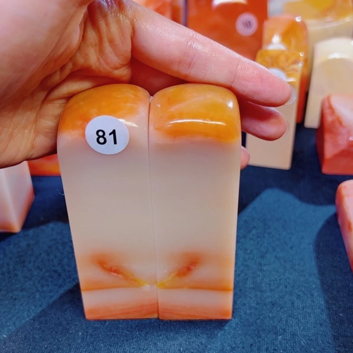 可***国老挝石老挝精品素章