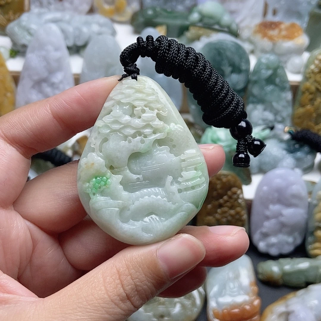 翡翠未镶嵌颈饰翡翠