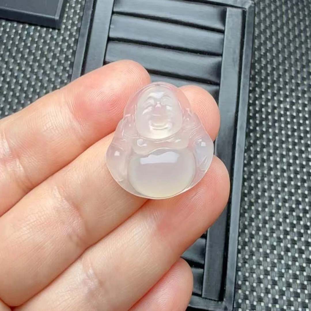 玛瑙玉髓冰透小佛公吊坠手工双面雕刻下单配绳子发货(多样性发货)