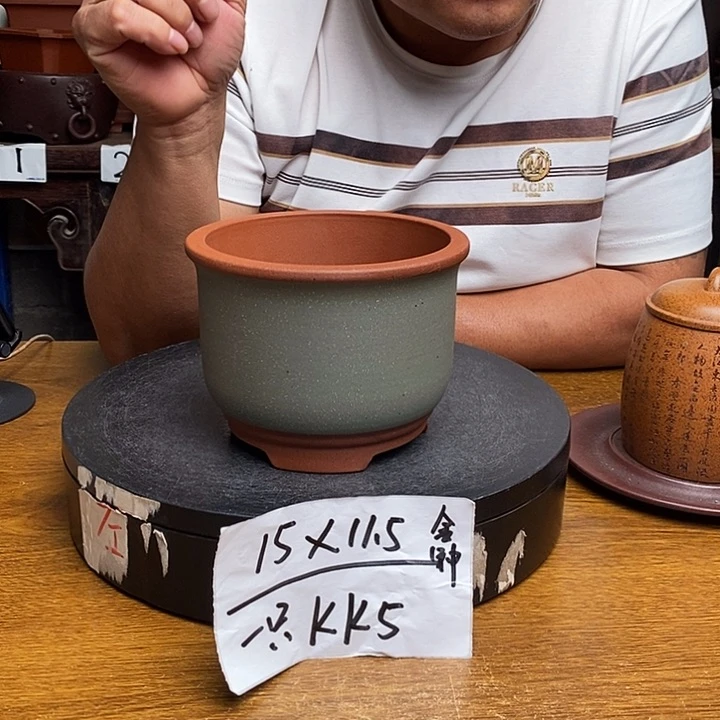 紫砂花盆货号一只KK5