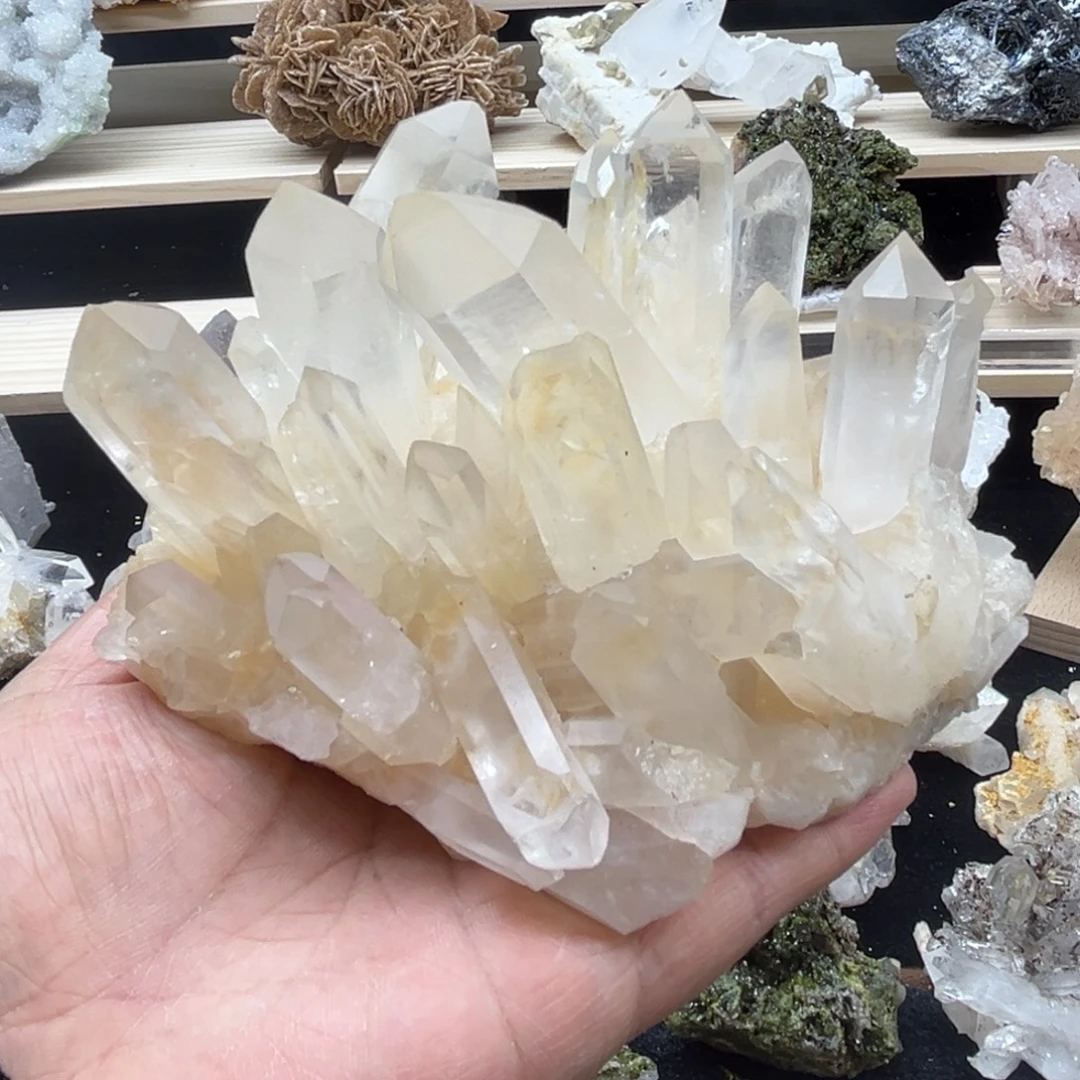 珠宝半成品未镶嵌水晶