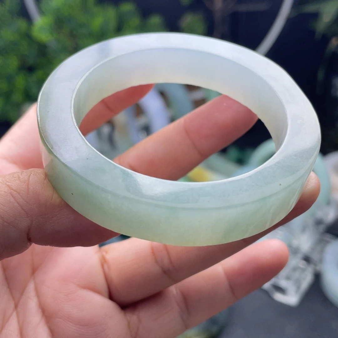 定制翡翠不退不换未镶嵌