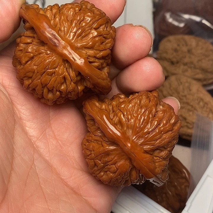 队***长把件文玩核桃四49福利