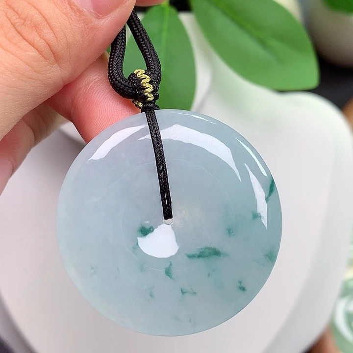 翡翠未镶嵌颈饰平安扣 39.8x6.0mm