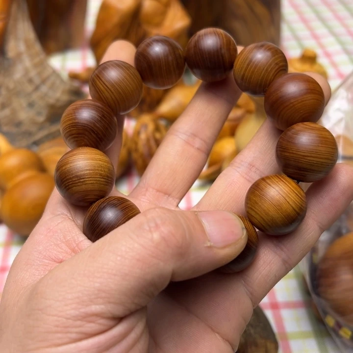 南***山柏木（崖柏）陈化老料手串把件