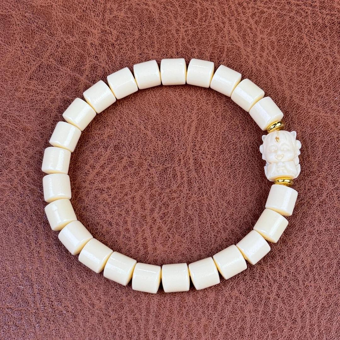 象牙果九尾狐手串H83
