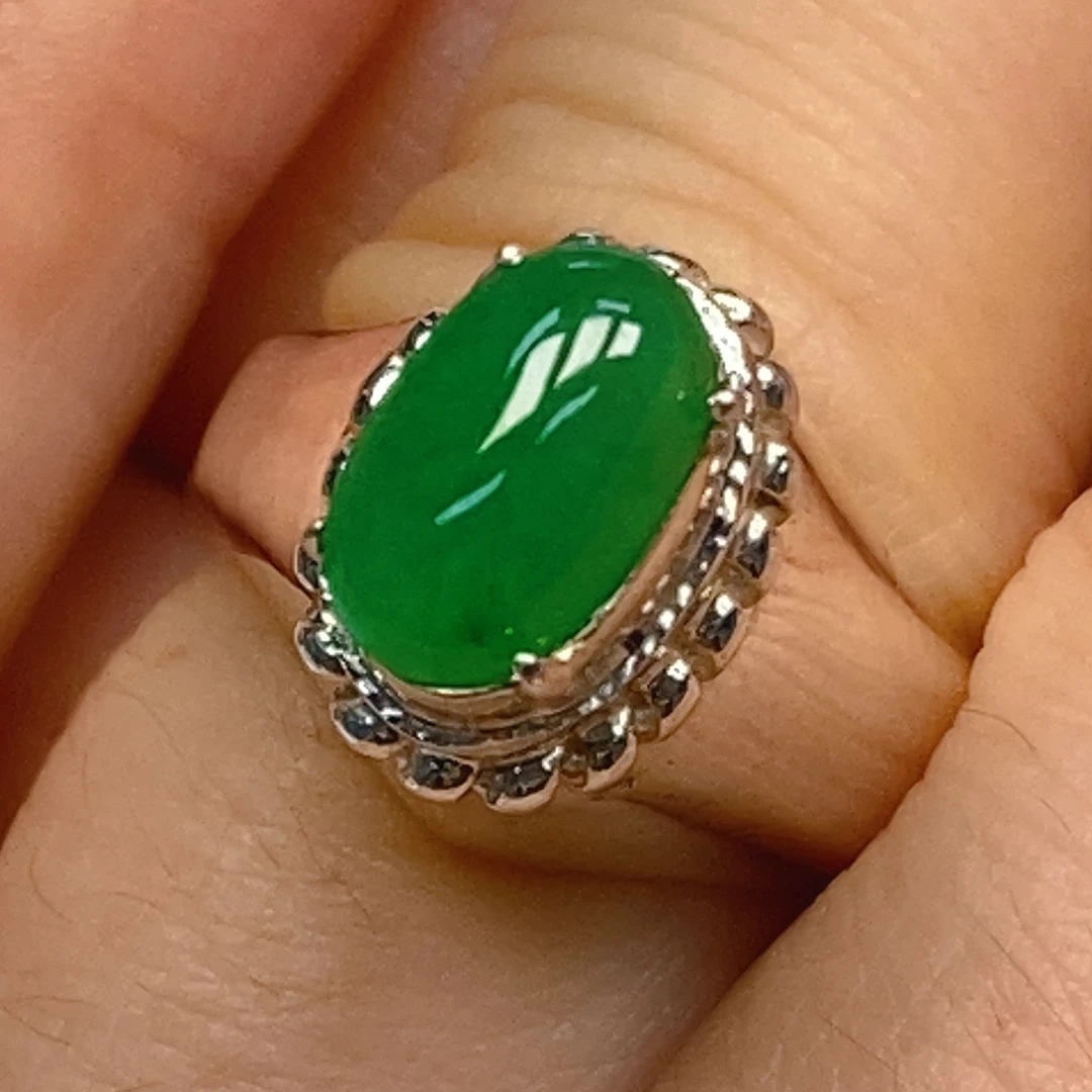 日***源翡翠未镶嵌戒指翡翠蛋面