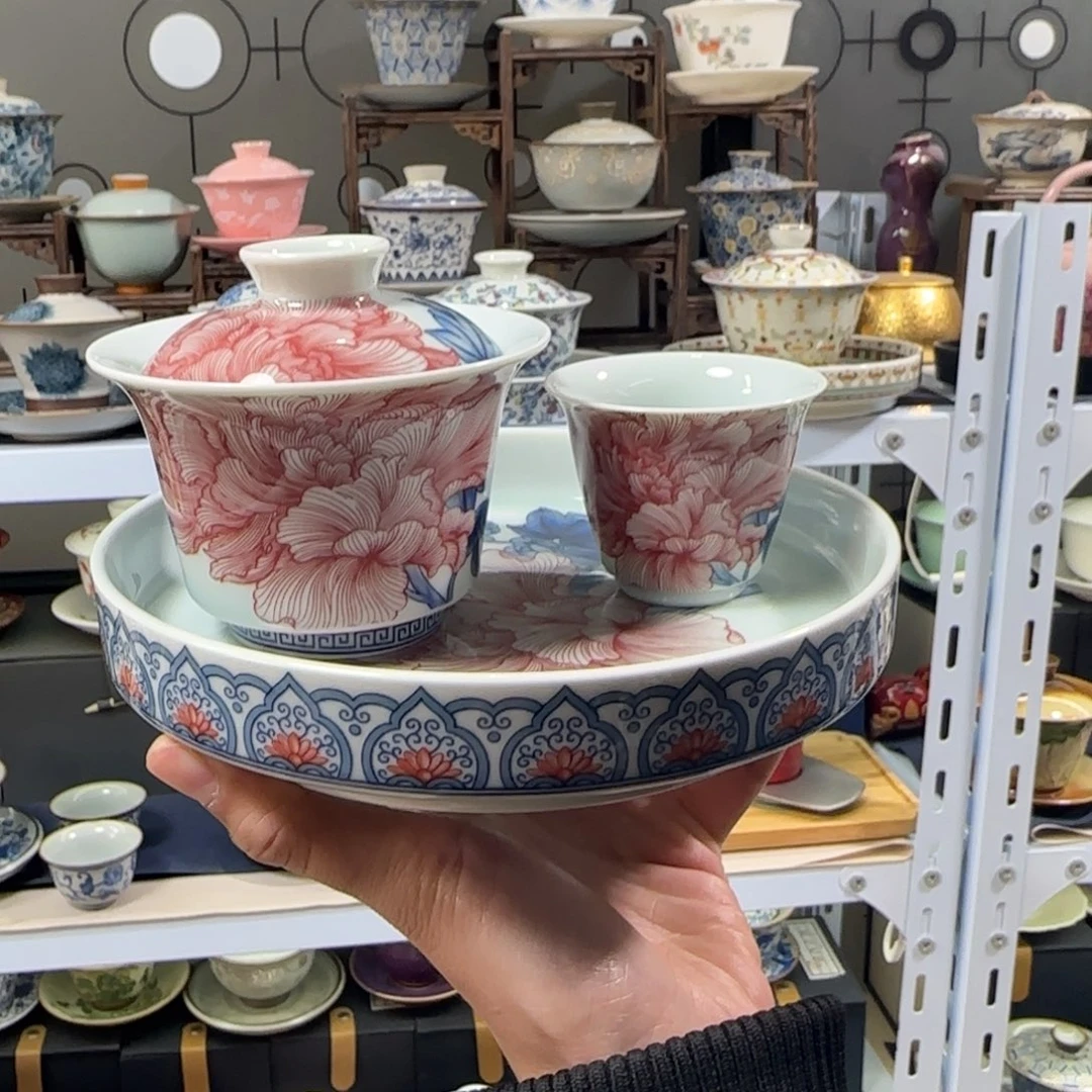 高温下的高温天气使人心情愉悦