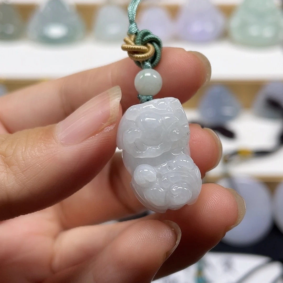 颈饰未镶嵌翡翠天然翡翠貔貅吊坠一件19号
