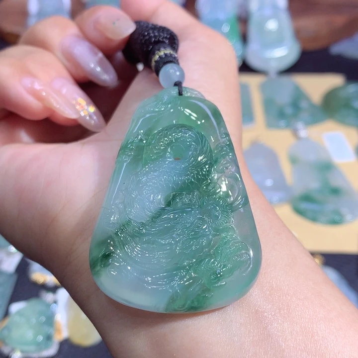 翡翠未镶嵌吊坠(不含链)翡翠