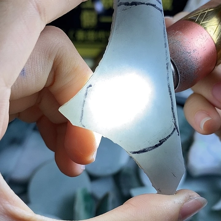 翡翠裸石纯天然翡翠