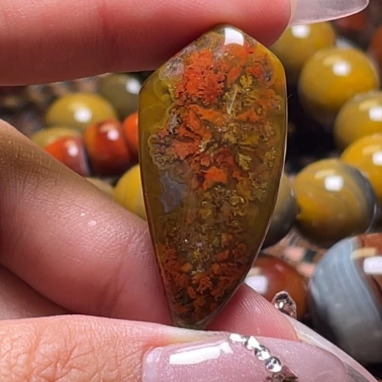 玛瑙/玉髓手串未镶嵌