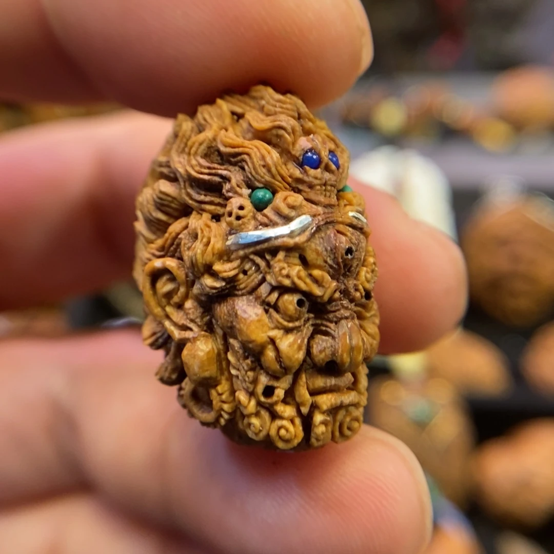 大黑天潍坊核雕桃核雕刻