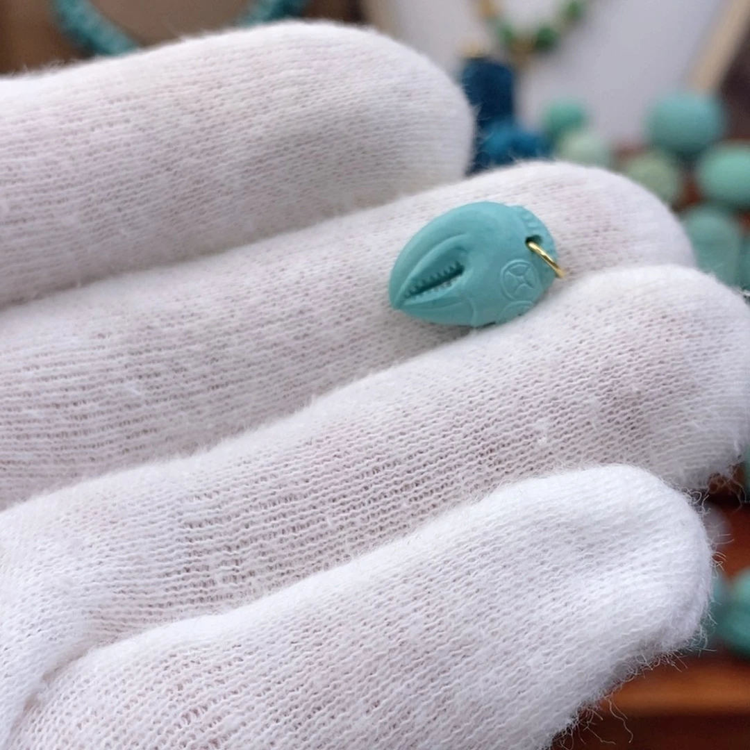 未镶嵌绿松石珠宝奇石