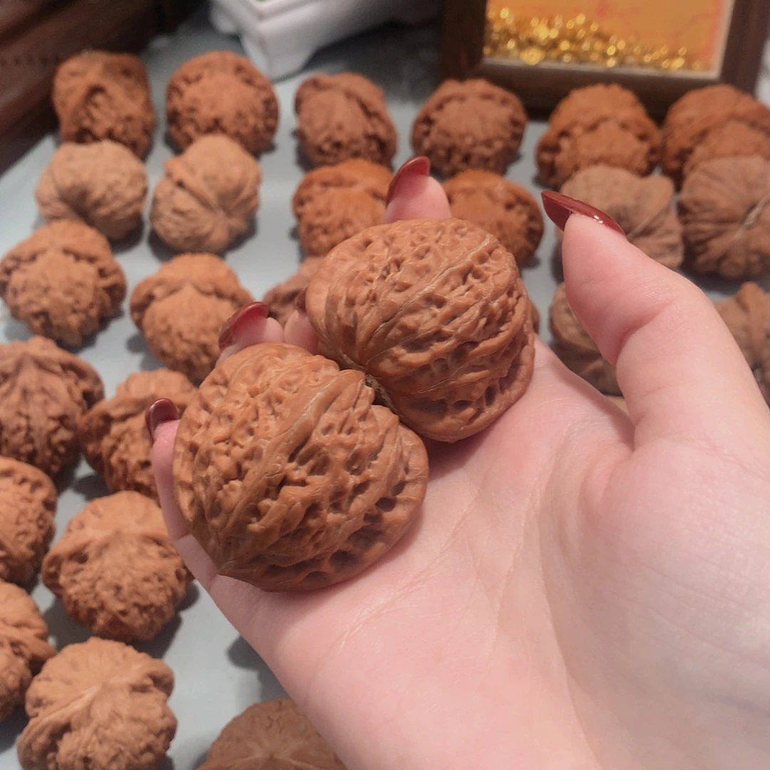 沐***沐大叶紫檀（黑酸枝木类）铁锤400