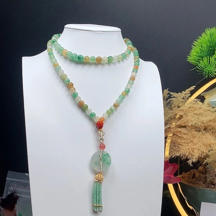 石英质玉项链未镶嵌赛*