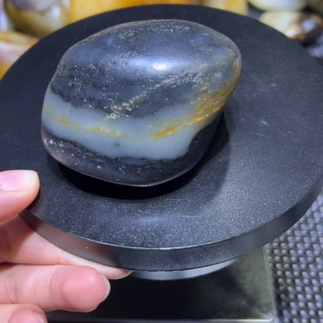 和田玉（子料）未镶嵌颈饰170克